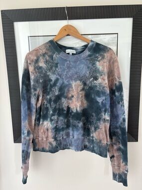 Casual Chic Michael Stars Tie Dye Cropped Sweatshirt Blue Pink Medium
